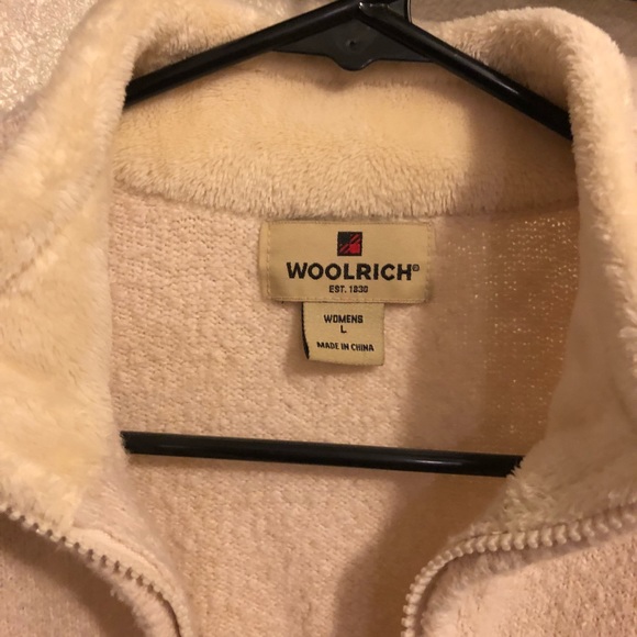 WoolRich Sweater - Picture 3 of 5